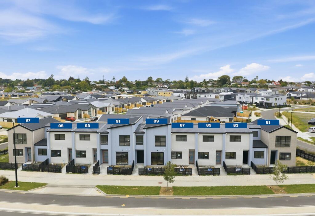 89 Otuwairoa Esplanade, Papakura